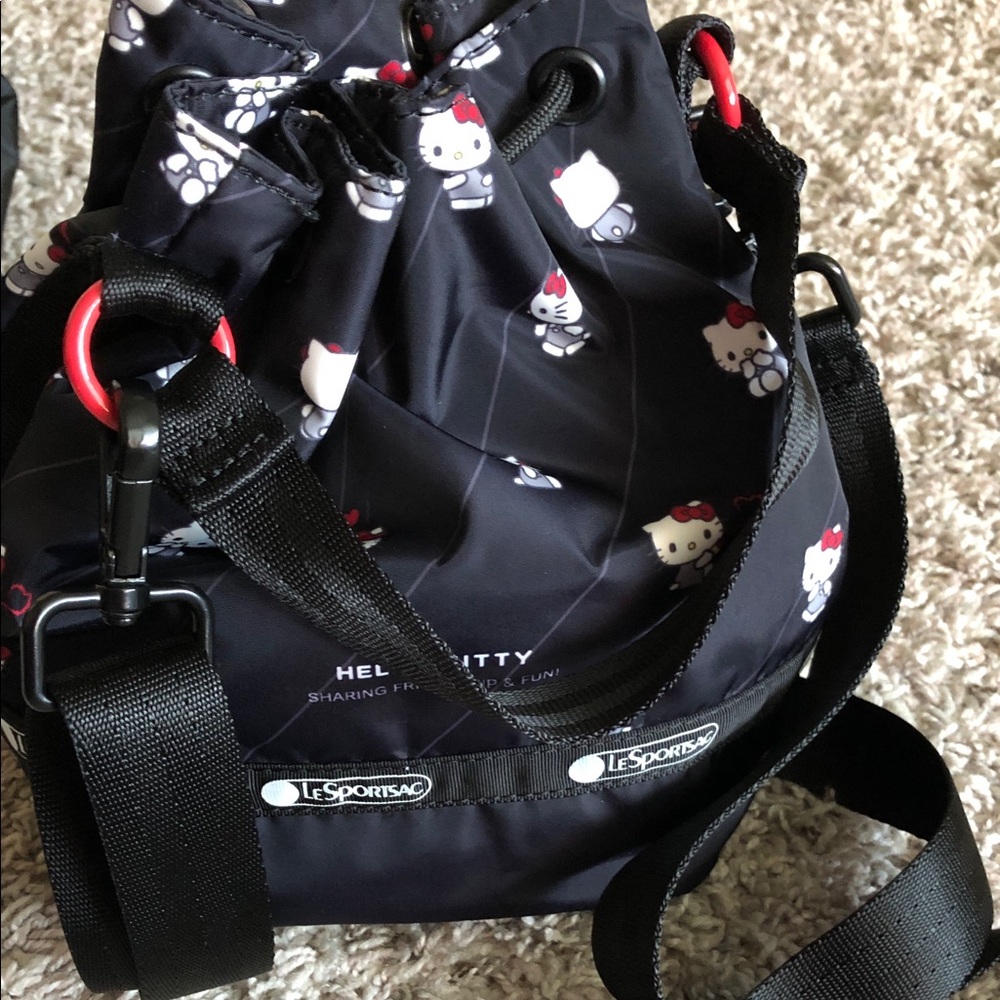Hello Kitty Black and Red Crossbody Bag - Picture 3 of 10
